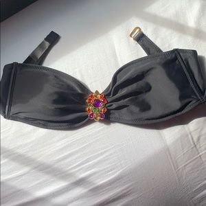 NWOT VS Strapless Bikini Top
